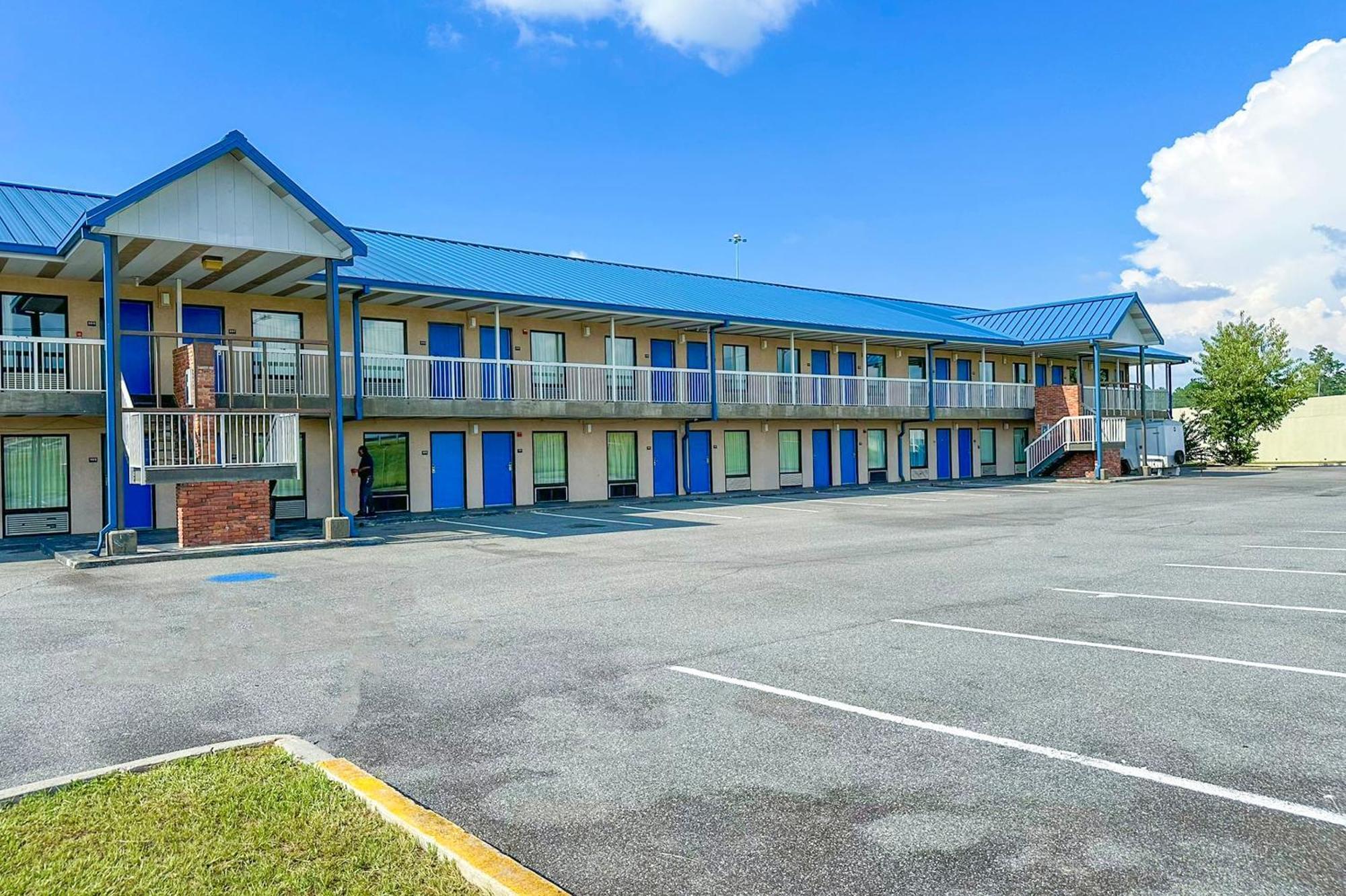 Hahira Inn By Oyo Near Valdosta Buitenkant foto